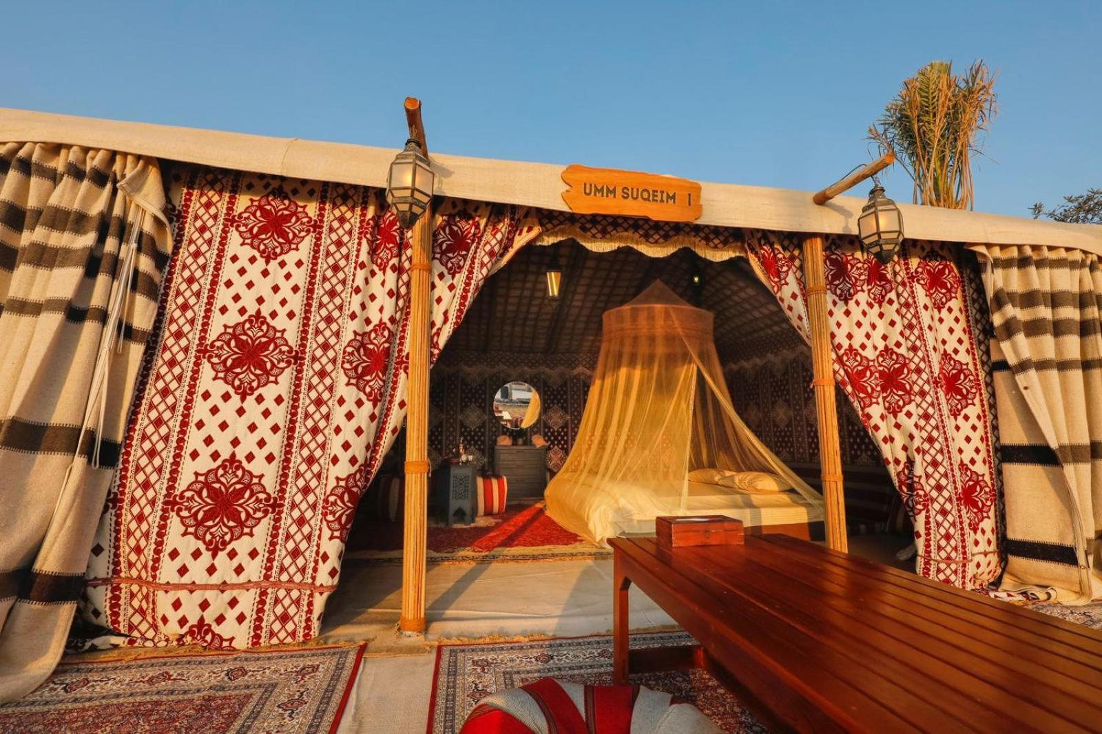 Al Khayma Camp "Elite Glamping & Dining In Experience" 호텔 Hunaywah 외부 사진